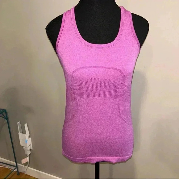 lululemon athletica Tops - Lululemon Swiftly  Tech Tank